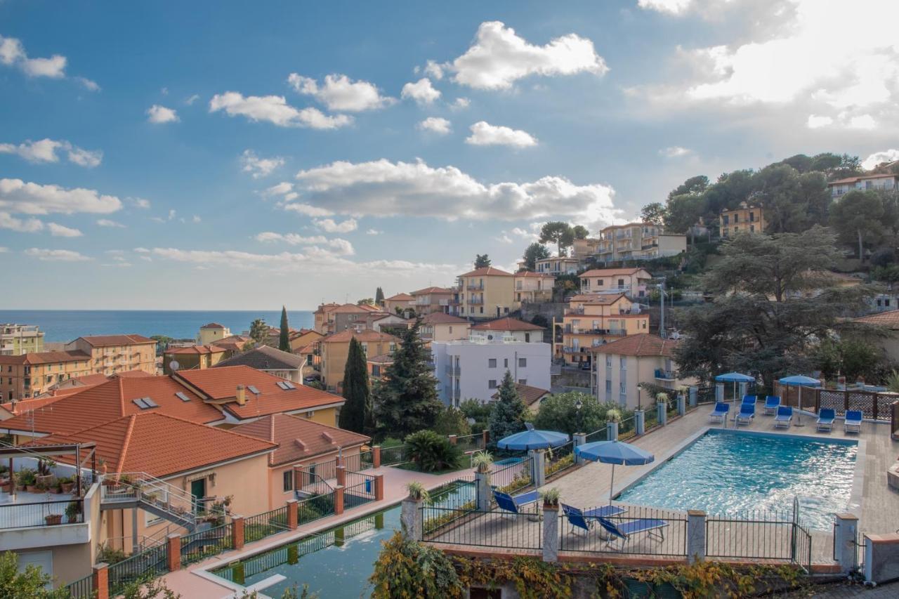 Aparthotel Il Poggio 2*