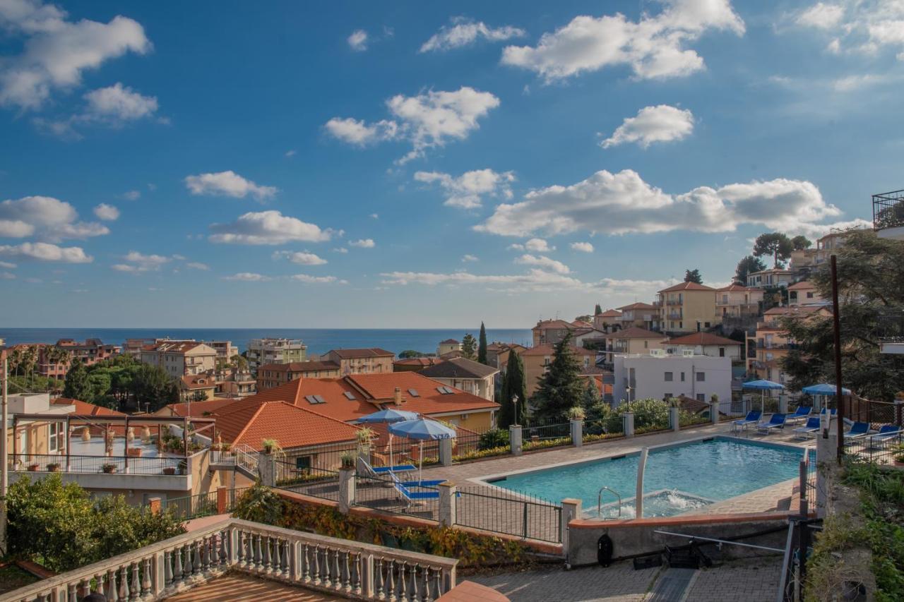 Il Poggio Aparthotel Marina d'Andora